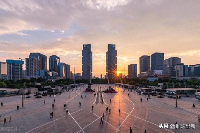 ​胖东来落户郑州东站深度分析：Deep Seek凌晨提出选址和建设建议