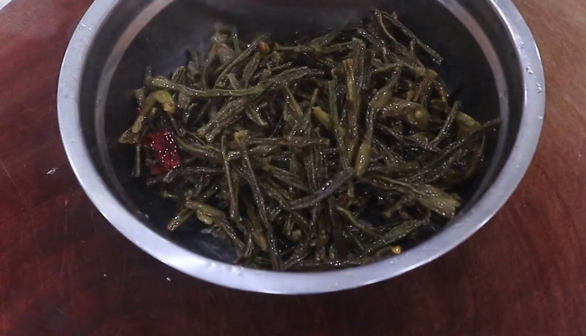 这才是扣肉的地道做法,厨师长的烹饪技巧高,好吃不油腻,真香