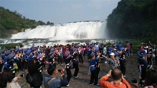 花果山水帘洞就在这里，西游记取景地了解一下