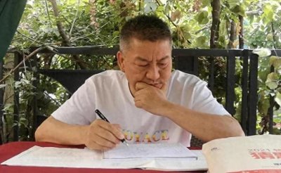 ​“高考钉子户” 梁实：28次参加高考，明年依然考虑再战