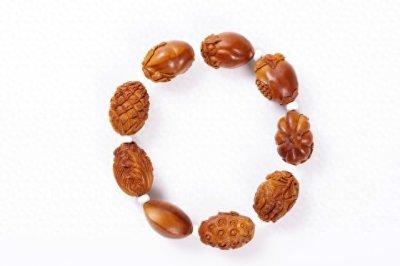 橄榄核:微小之物,大自然的奇迹,它的秘密你知道吗