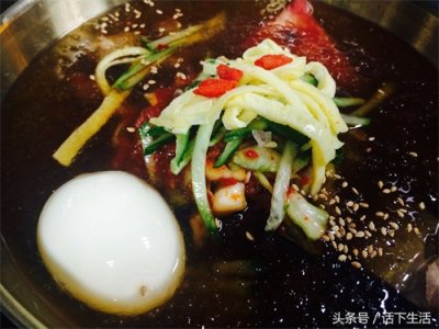 ​自己在家也可以做冷面，超简单，再也不用在去餐厅排队啦！