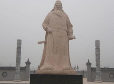 ​卢杞造访，郭子仪紧急躲避，姬妾心惊胆战。