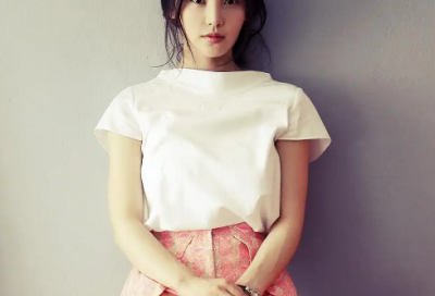 ​夸女孩子的话76句