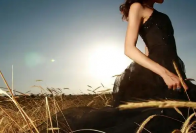 ​微信发财网名属鸡